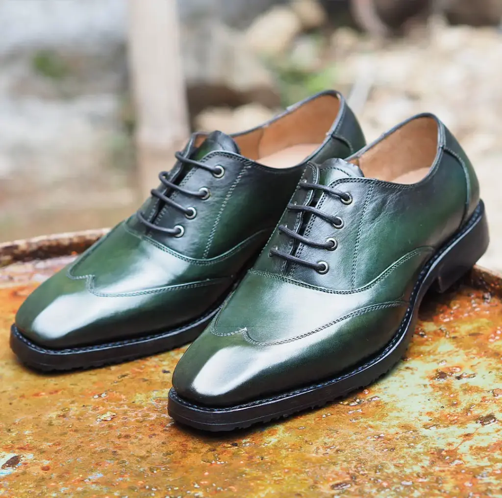 Isbeni Emerald Verdant - Artisanal Wingtip Oxford